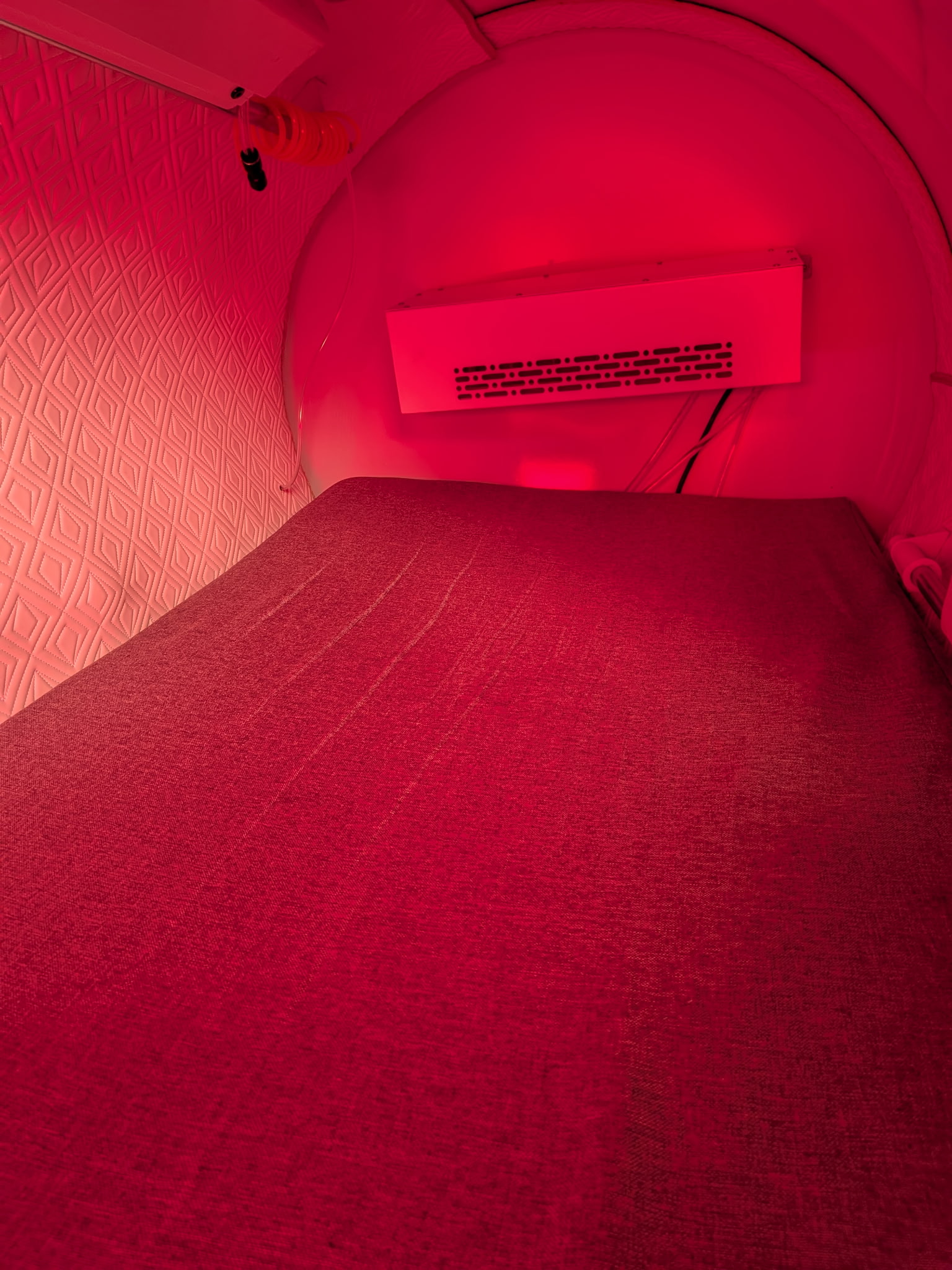A hardshell chamber setup in a private wellness space