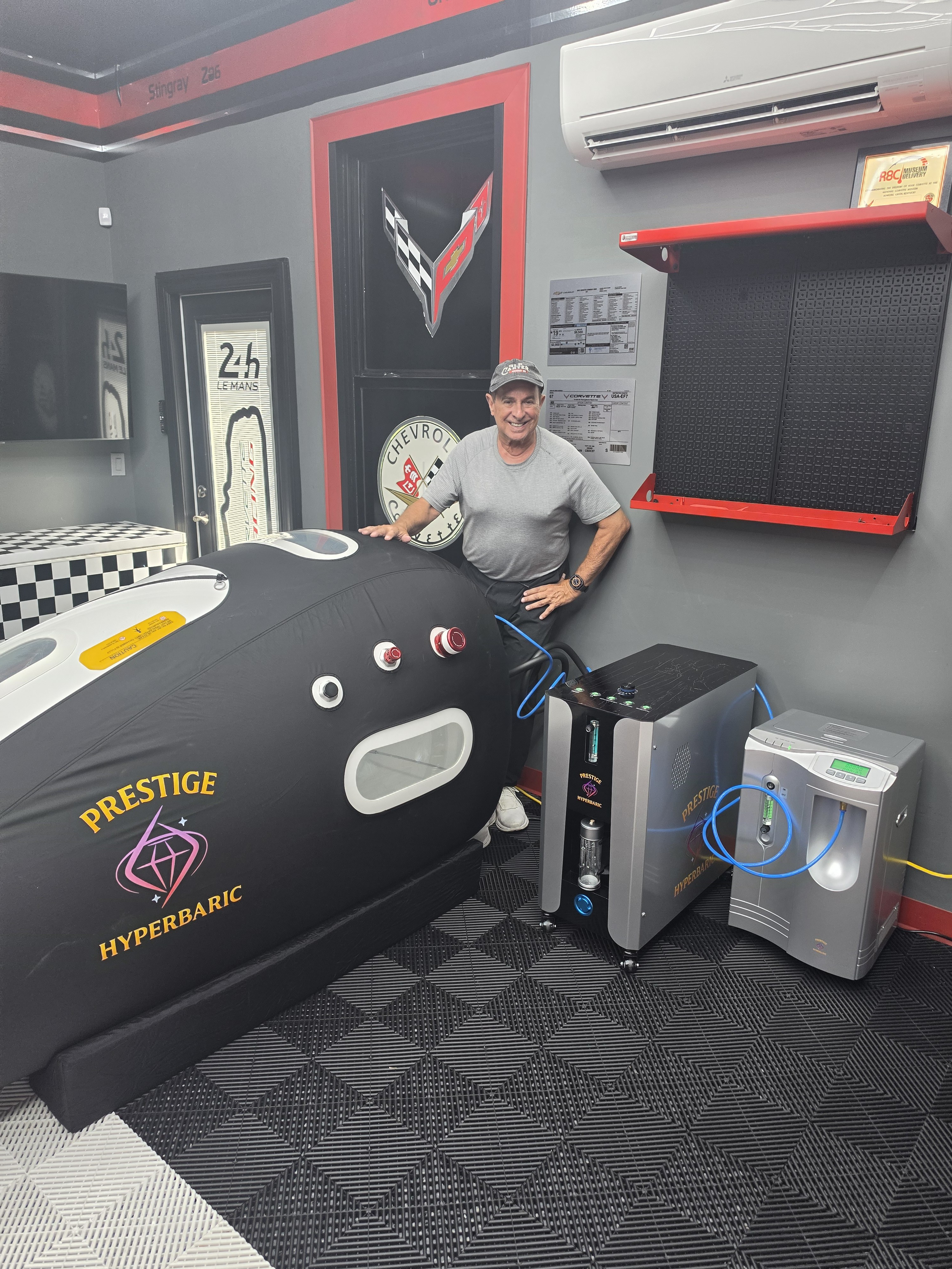 Sphere of Power chamber and equipment arranged for a clean operator workflow