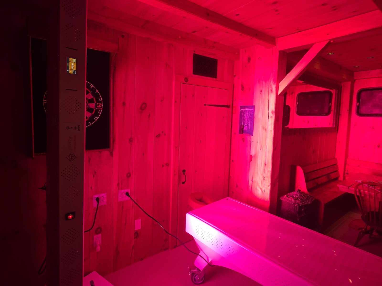 Red light bed room placement and clean access